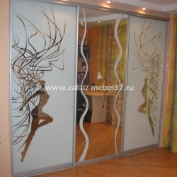Шкафы купе с пескоструйным рисунком